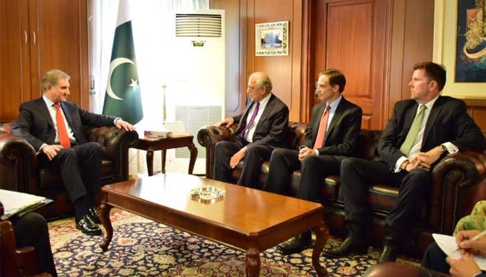 شاہ محمود سے امریکی نمائندہ خصوصی زلمے خلیل کی ملاقات، اہم امور پر تبادلہ خیال