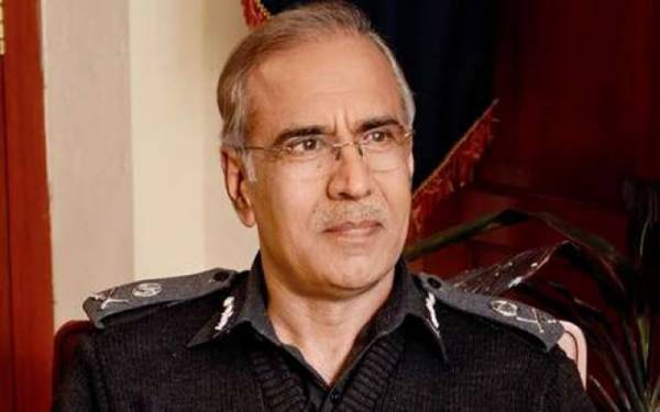 سانحہ ماڈل ٹاﺅن کیس، سابق آئی جی پنجاب مشتاق سکھیرا پر فردجرم عائد