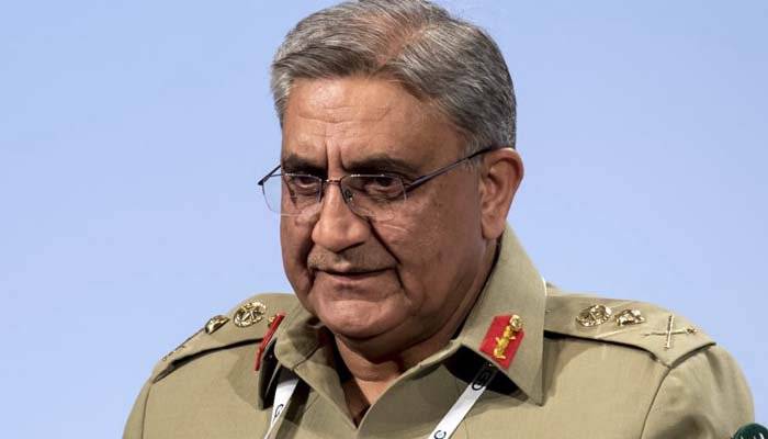  آرمی چیف جنرل قمر باجوہ سرکاری دورے پر لندن پہنچ گئے