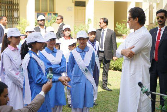 کلین اینڈ گرین مہم کا آغاز،پانچ سال میں 10ارب درخت لگانے کا ہدف مقرر کیا ہے:وزیراعظم عمران خان