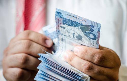 4شعبوں میں سعودیوں کی اوسط تنخواہ کتنی