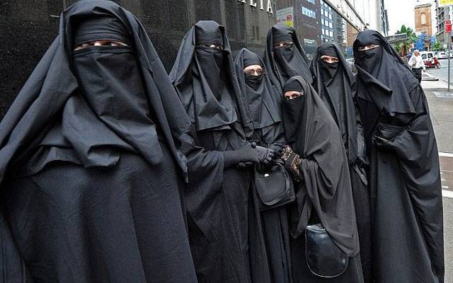 فرانس میں نقاب پر پابندی انسانی حقوق کی خلاف ورزی ہے: اقوام متحدہ
