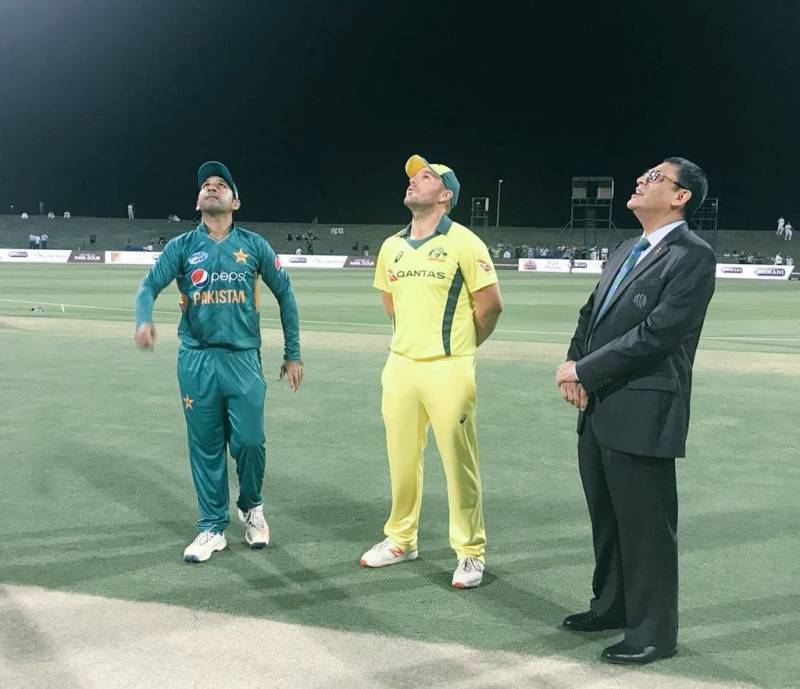 پہلا ٹی 20: آسٹریلیا کا پاکستان کیخلاف ٹاس جیت کر باؤلنگ کا فیصلہ 
