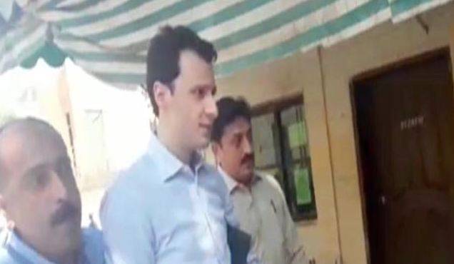 اومنی گروپ کے سربراہ انور مجید کے دوسرے بیٹے نمر مجید کو گرفتار کرلیا گیا
