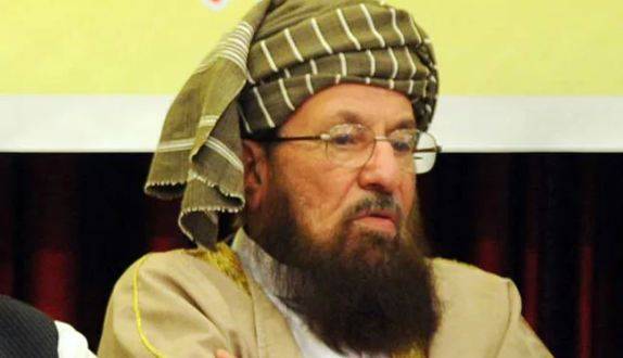 مولاناسمیع الحق کی شہادت،ضلع بھرمیں نجی وسرکاری سکول بند