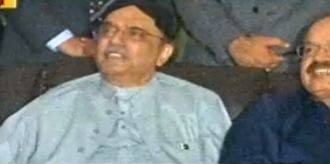 عمران خان بھی نواز شریف کی طرح معاہدے کے تحت آئے:آصف زرداری