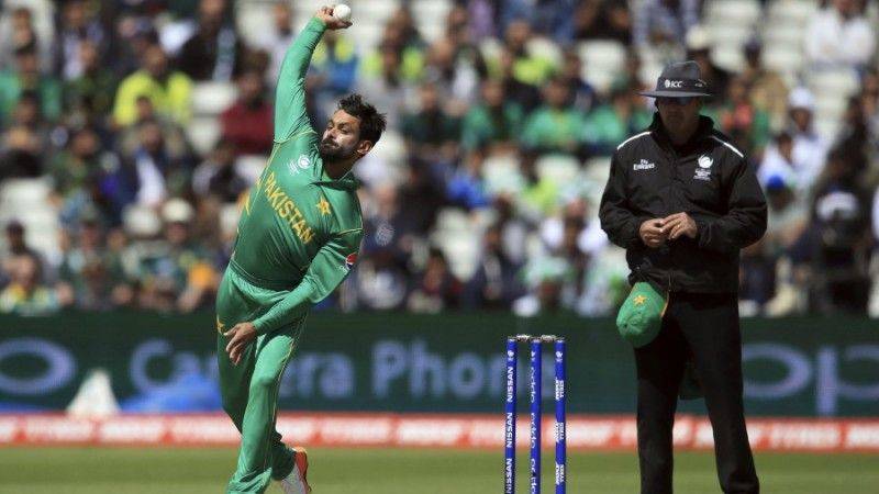 محمد حفیظ کے باؤلنگ ایکشن پر اعتراض اٹھانا روز ٹیلر کو مہنگا پڑ گیا 