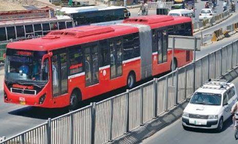 میٹرو بس کے کرایوں میں 10 روپے اضافے کی تجویز 