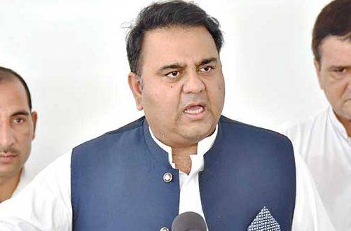 پوری قوم یاسر شاہ کے ریکارڈ کا انتظار کررہی ہے:فواد چودھری