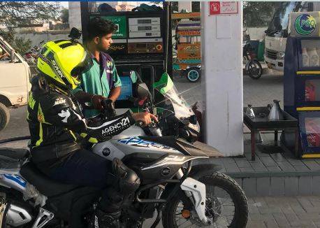 سعودی ماہرین نے پیٹرول بچانے کے بہترین طریقے بتا دیئے 