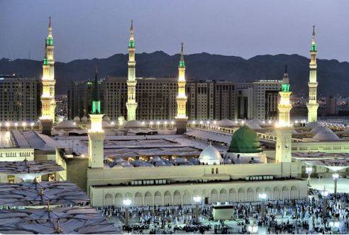 مسجد نبوی کے کتب خانے سے سالانہ 7 لاکھ افراد مستفید ہوتے ہیں