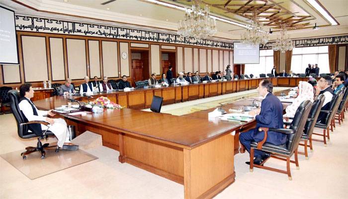 وزیراعظم عمران خان کا شیخ رشید کو ڈائٹ کا مشورہ