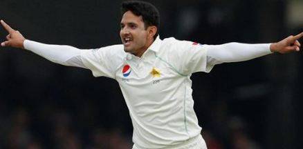 کندھے کی انجری،محمد عباس جنوبی افریقہ کیخلاف پہلے ٹیسٹ میچ سے باہر
