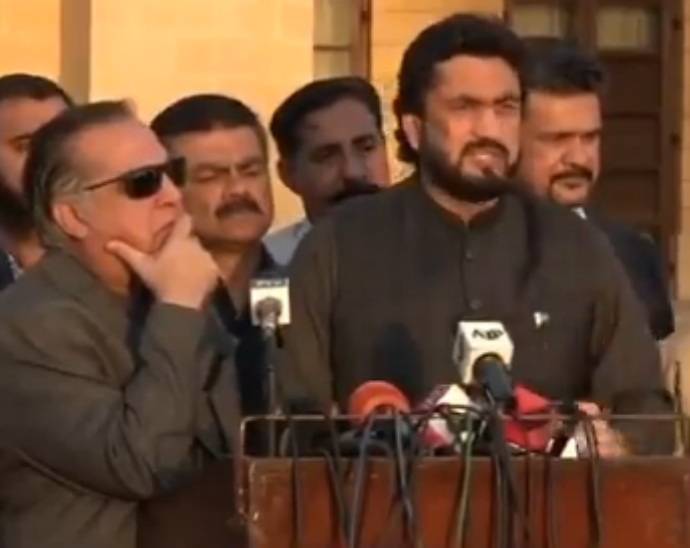 دہشتگردوں کے مالی معاون اور سہولت کاروں کے پیچھے جائیں گے، شہریار آفریدی 