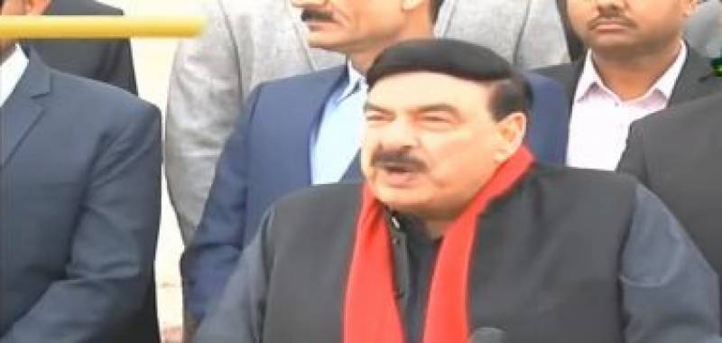 زرداری کو نوازشریف کے کیس سے ایک ہزار گنا خطرناک سمجھتا ہوں، شیخ رشید 
