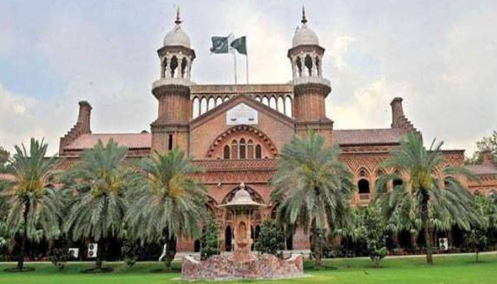  لاہور ہائیکورٹ کے نئے چیف جسٹس نے حلف اٹھا لیا