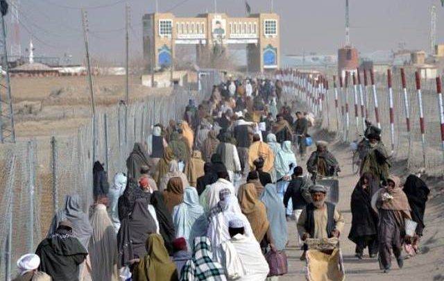 افغان شہریوں کی پاکستان میں آزادانہ نقل و حرکت پر پابندی عائد کر دی گئی