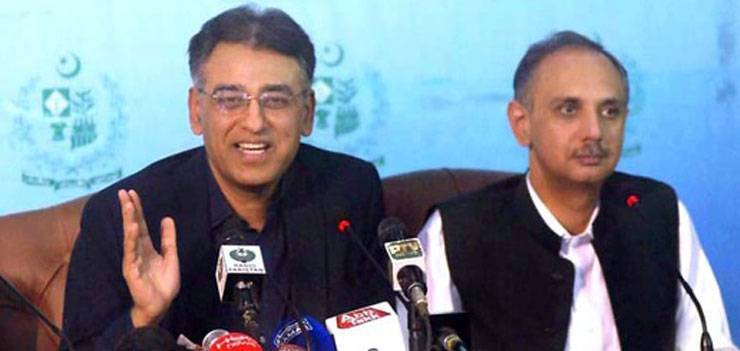 ڈیم کی تعمیر کا معاملہ، وزیر توانائی اور وزیر خزانہ سپریم کورٹ میں طلب