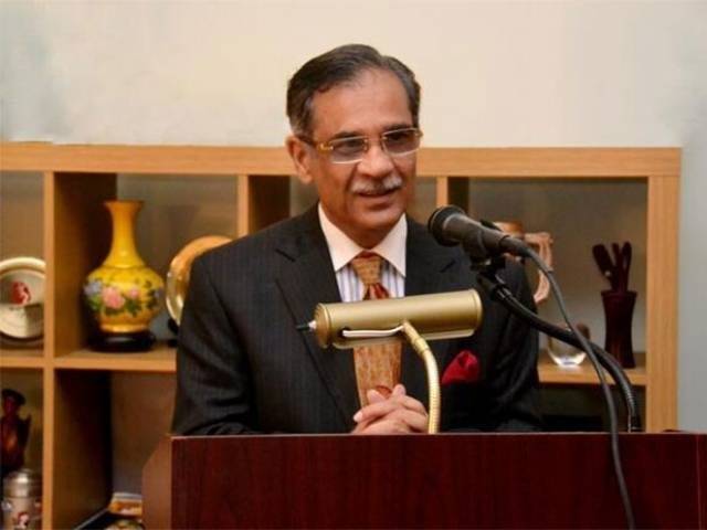 چیف جسٹس نے یاسمین راشد کو استعفیٰ دینے سے روک دیا