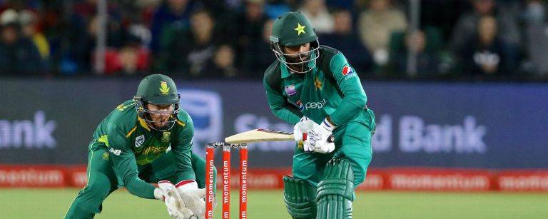 دوسرا ون ڈے ، جنوبی افریقہ کیخلاف قومی ٹیم صرف 203 رنز پر ڈھیر 