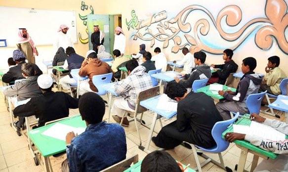 سعودیوں کی اسامیوں پر غیر ملکیوں کی تقرری پر انٹرنیشنل سکولوں کو انتباہ