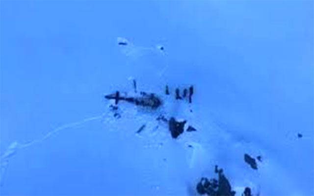اٹلی کے ہیلی کاپٹر کو ٹیک آف کے بعد حادثہ ، سیاحوں کے جہاز سے ٹکرا گیا 