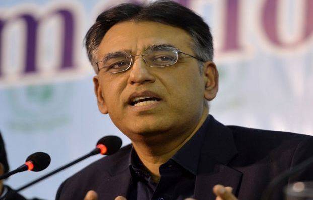 معیشت کومضبوط بنانےکےلیےبنیادی ڈھانچےمیں اصلاحات کر رہے ہیں ، اسد عمر