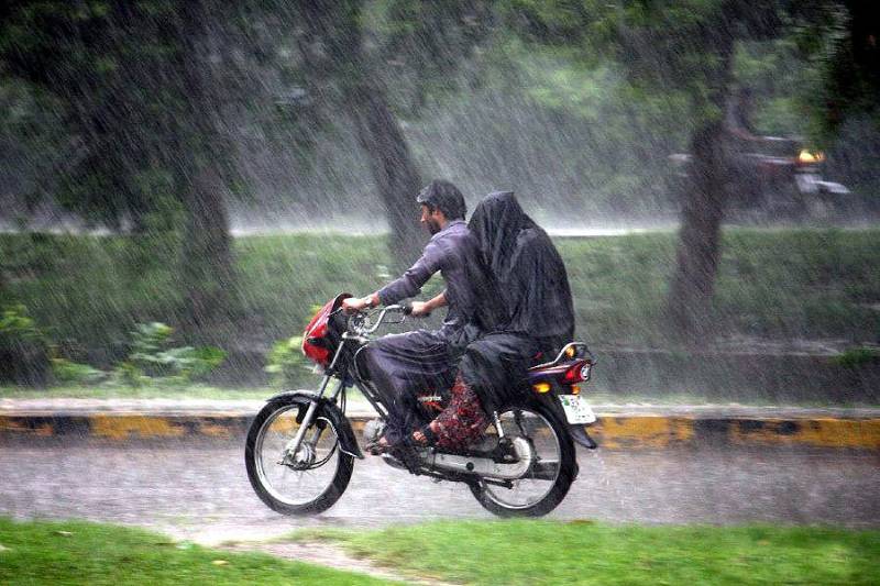 ملک میں جاری بارش کا سلسلہ آج تھم جائیگا، محکمہ موسمیات
