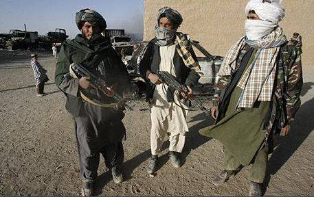 طالبان کا  افغان فوجی کیمپ  پر حملہ ، 20فوجی ہلاک