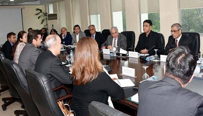  آئی ایم ایف پروگرام سے عالمی سطح پر معاہدے کرنے میں آسانی ہو گی، وزارت خزانہ