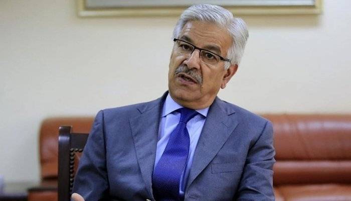 حکومت نوازشریف کی بیماری کا فائدہ اٹھانا چاہتی ہے:خواجہ آصف