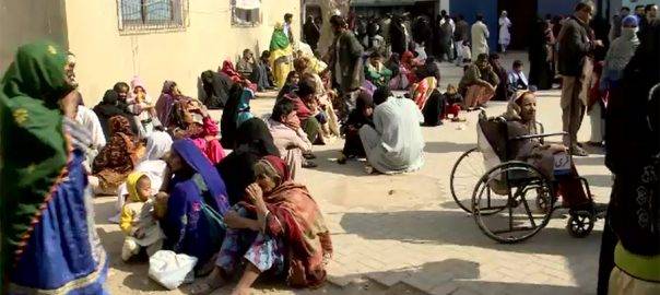  تنخواہوں میں اضافے کا نوٹیفکیشن جاری نہ ہونے پر ینگ ڈاکٹرز کا بائیکاٹ
