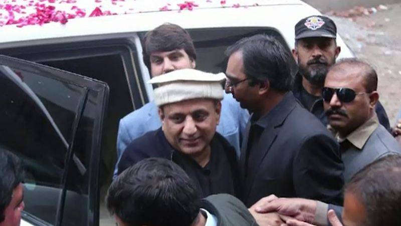 عبدالعلیم خان اور خواجہ سلمان  کے پروڈکشن آرڈرز جاری 