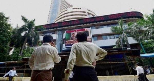 بھارتی سٹاک مارکیٹ میں کریش جیسی صورتحال