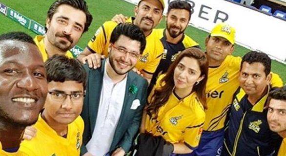 پی ایس ایل فور کے لیے پشاور زلمی کی پوری ٹیم پاکستان آئیگی ، جاوید آفریدی 