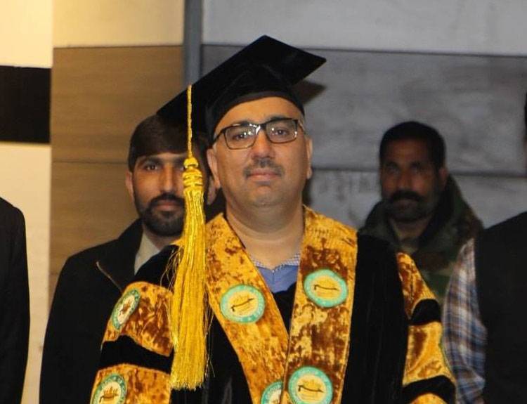 ہماری یونیورسٹی ملک کی تعمیر و ترقی میں حصہ ڈال رہی ہے، چیئرمین سپیریئر گروپ