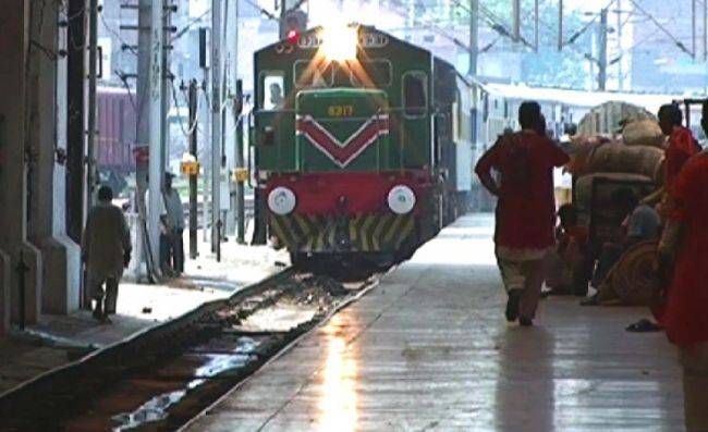 سمجھوتہ ایکسپریس کل سےبحال، لائن آف کنٹرول پر بدستور کشیدگی