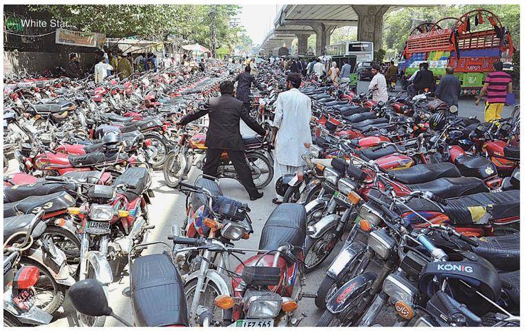 موٹر سائیکلوں کی قیمت میں ایک مرتبہ پھر اضافہ کر دیا گیا