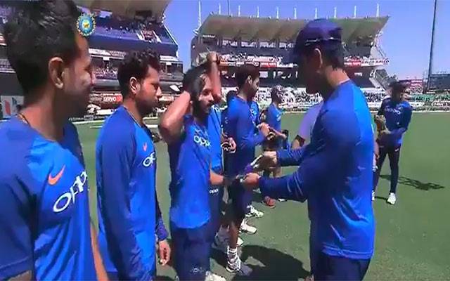 بھارتی ٹیم کے فوجی کیپ پہننے پر پاکستان کا آئی سی سی سے نوٹس لینے کا مطالبہ 