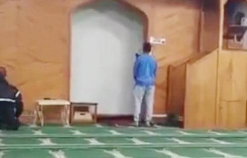 نیوزی لینڈ مسجد کا سعودی موذن محمد وضو خانے میں بچ گیا