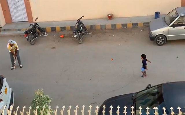 سرفراز احمد کی اپنے بیٹے کیساتھ کرکٹ کھیلنے کی ویڈیو سوشل میڈیا پر وائرل
