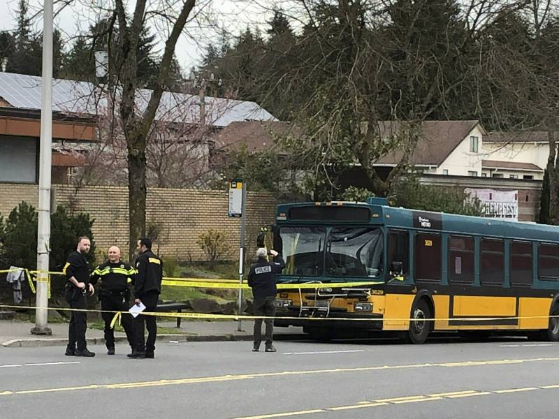 امریکی شہر سیاٹل میں میٹرو بس میں فائرنگ،1 ہلاک،3 زخمی