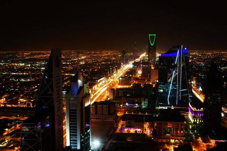 موٹاپے سے پریشان سعودیوں نے اربوں ریال خرچ کر ڈالے