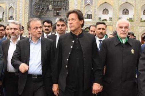 عمران خان دو روزہ سرکاری دورے پر ایران پہنچے گئے