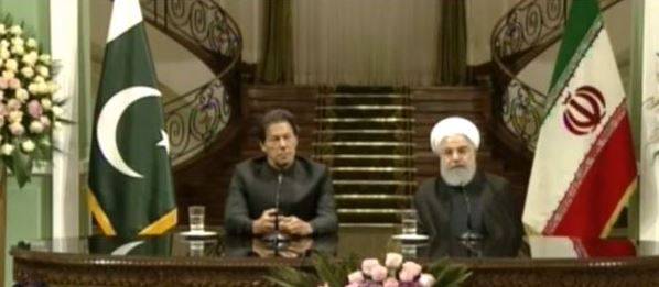 دہشتگردی کے معاملات دونوں ممالک میں خلیج پیدا کرسکتے ہیں،عمران خان کی ایرانی صدر کیساتھ مشترکہ پریس کانفرنس