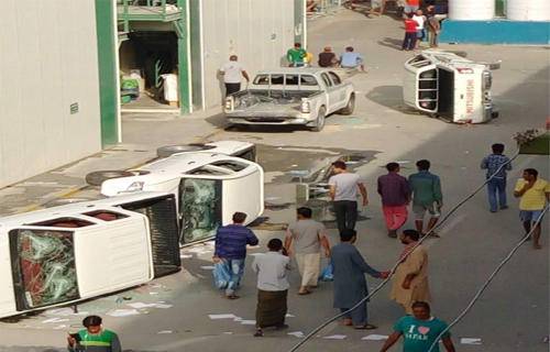 قطر میں تنخواہ نہ ملنے پر ملازمین کا احتجاج، ہنگامہ اورتوڑ پھوڑ