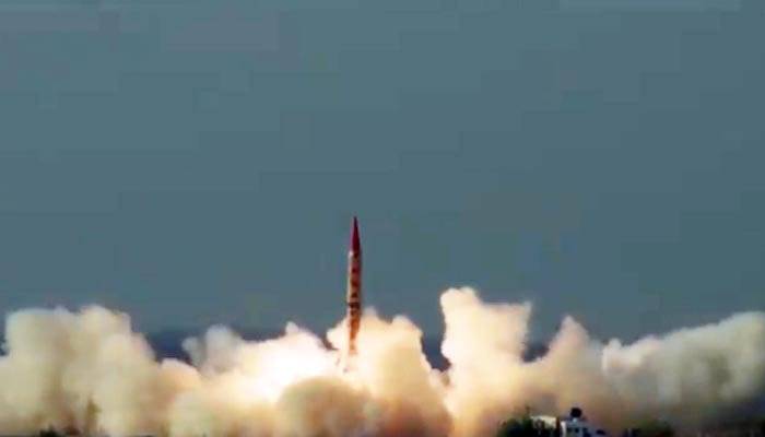 پاکستان کا زمین سے زمین تک مار کرنیوالے میزائل شاہین 2 کا کامیاب تجربہ