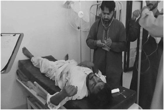کشمور، تیز رفتار مسافر کوچ کی رکشے کو ٹکر، 5 افراد جاں بحق