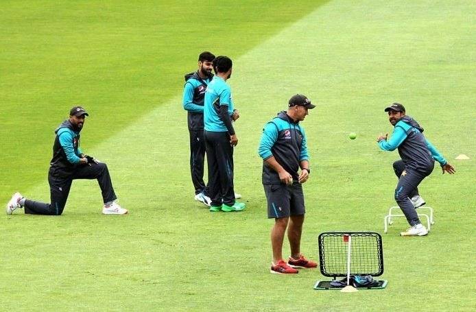 ورلڈکپ میں پاکستان کا دوسرا امتحان میزبان انگلینڈ کے خلاف آج ہو گا 
