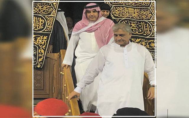 آرمی چیف جنرل قمر جاوید باجوہ نے عمرہ کی سعادت حاصل کر لی